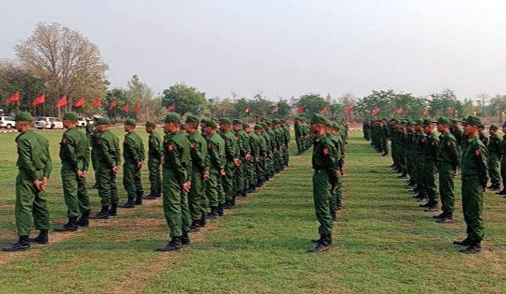 ဧရာဝတီတိုင်းက စစ်မှုထမ်း လူငယ်များ။ (Photo: MOI)