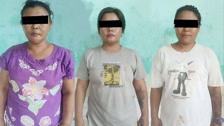 မြောက်ဦးတွင် KTV ဖွင့်ပြီး လူကုန်ကူးမှုဖြင့်ဖမ်းဆီးခံရသည့် အမျိုးသမီး ၃ ဦး။ (Photo: အာရက္ခမူခင်းနှင့် ဆက်စပ်ထုတ်ပြန်ရေး)